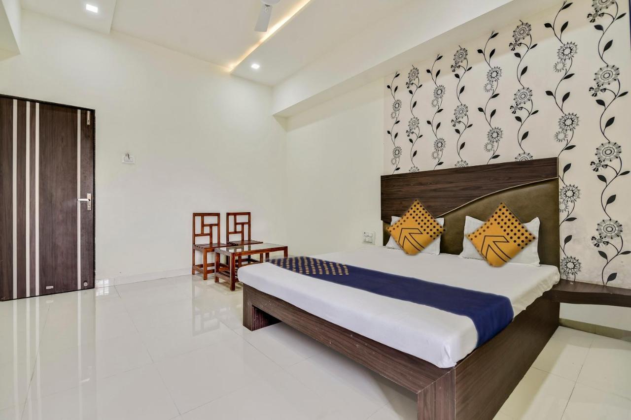 Spot On 62545 Sai Resort Hingoli Exteriör bild